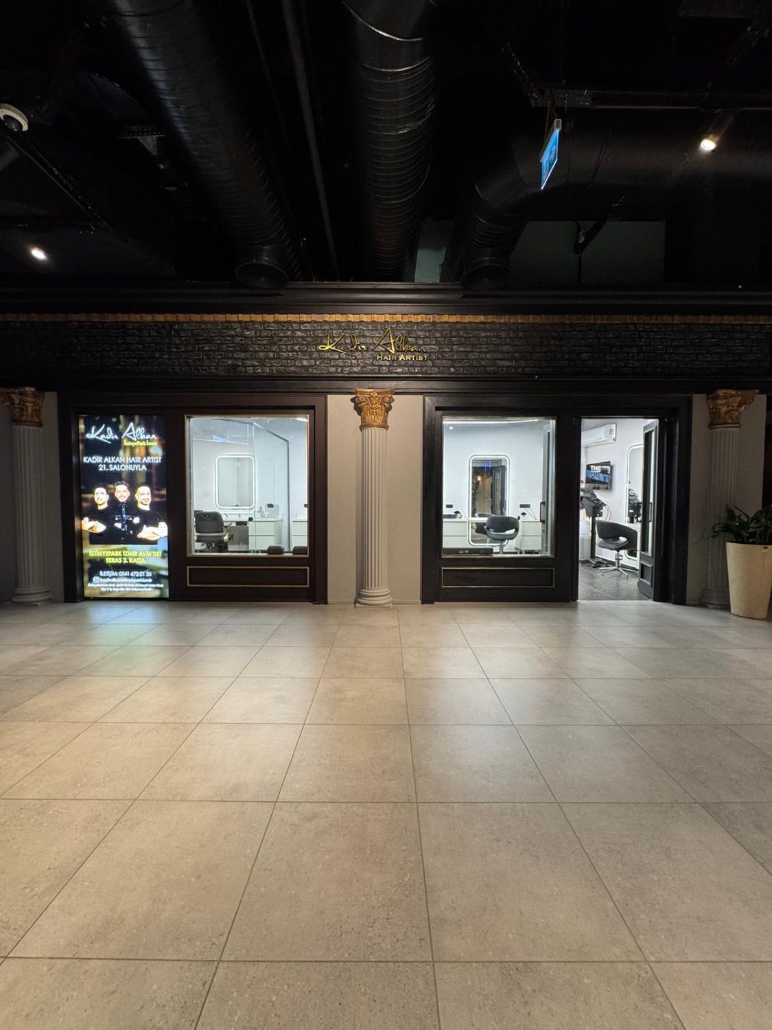 İstinyePark salonundan bir kare